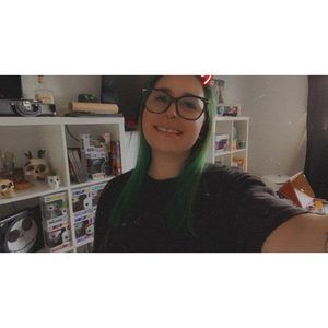 Meet your Posher, Alexandra